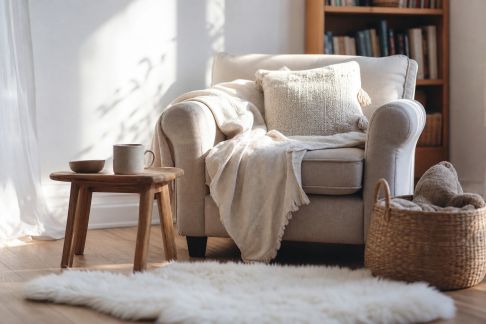 Aménager un coin lecture confortable pour petits et grands