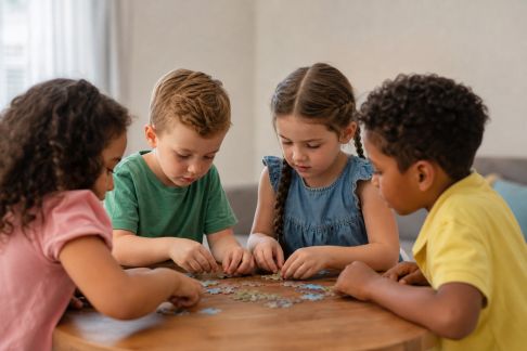 5 idées de jeux pour travailler la patience et la concentration des enfants